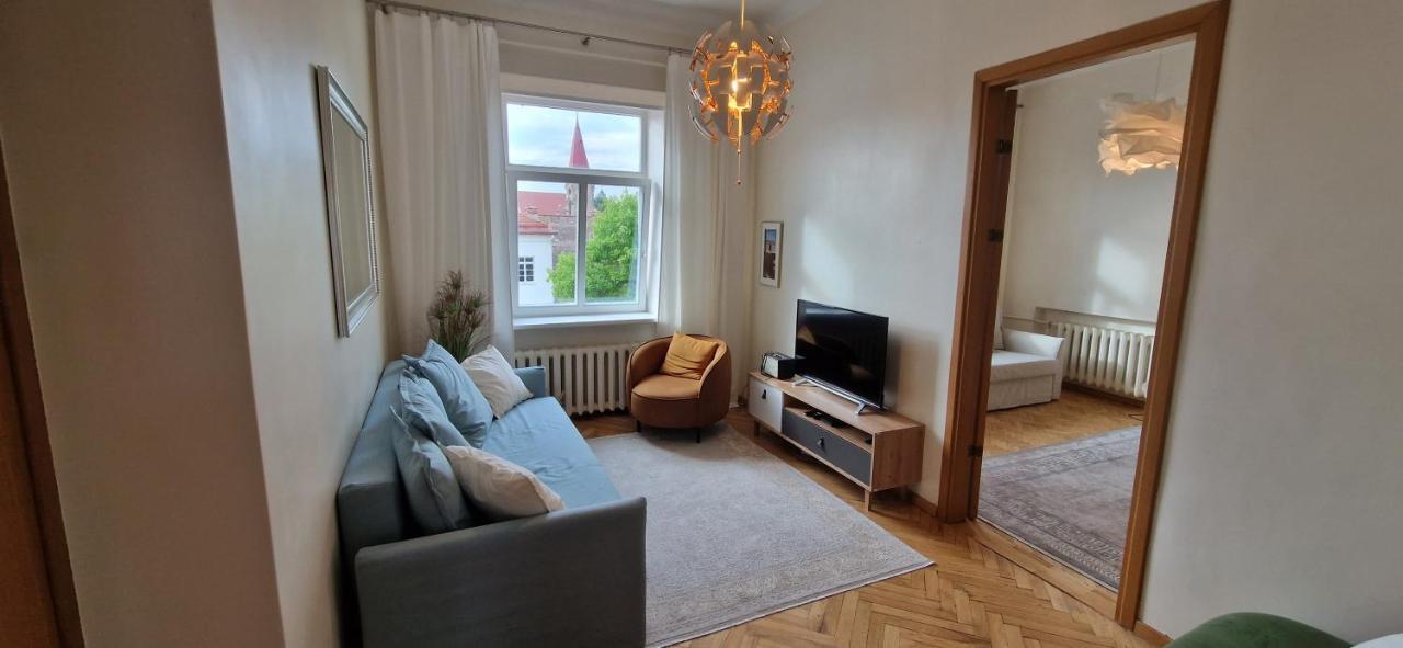 וילנה Tyzen39&38 Luxury Apartment מראה חיצוני תמונה