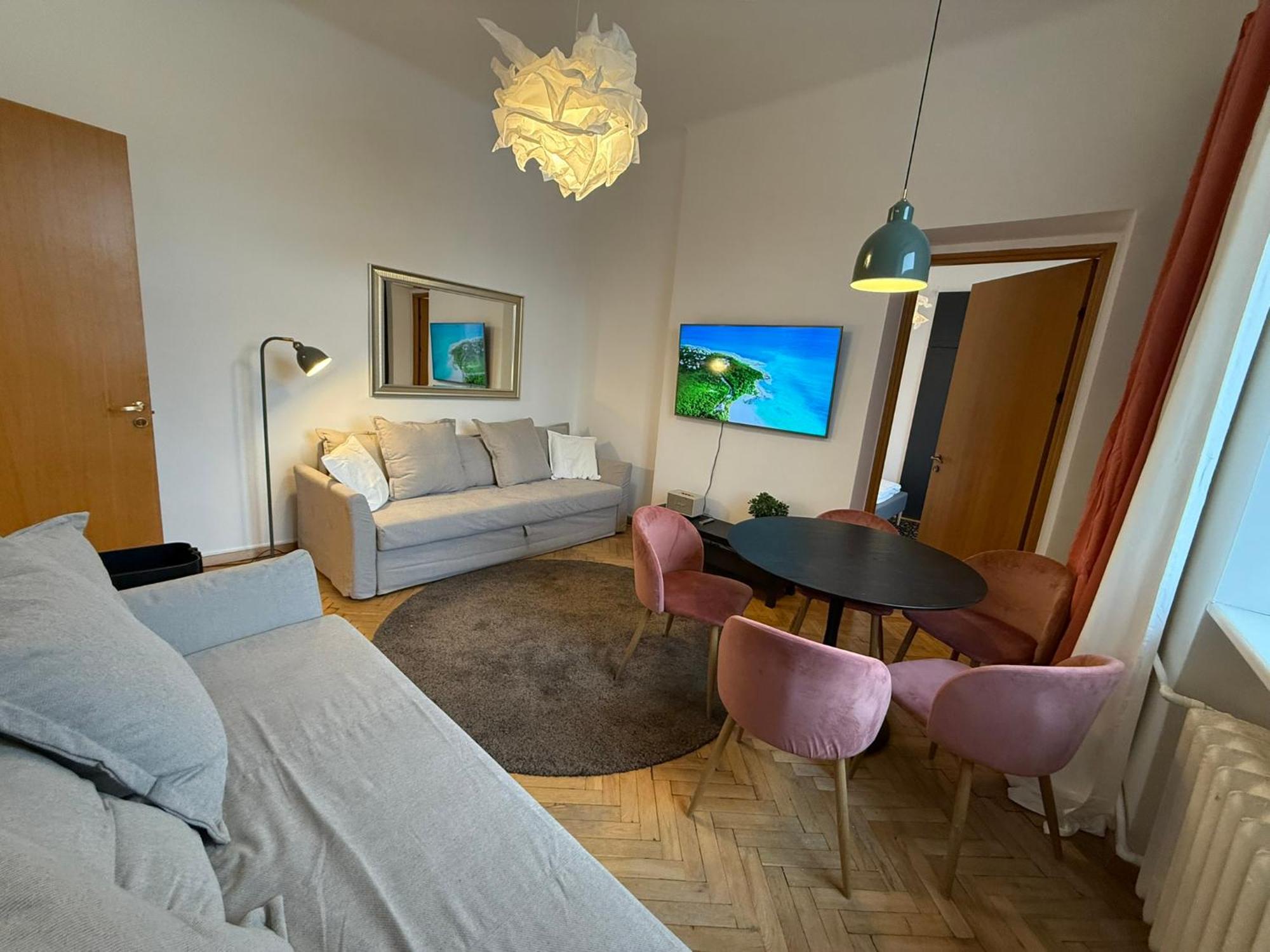 וילנה Tyzen39&38 Luxury Apartment מראה חיצוני תמונה
