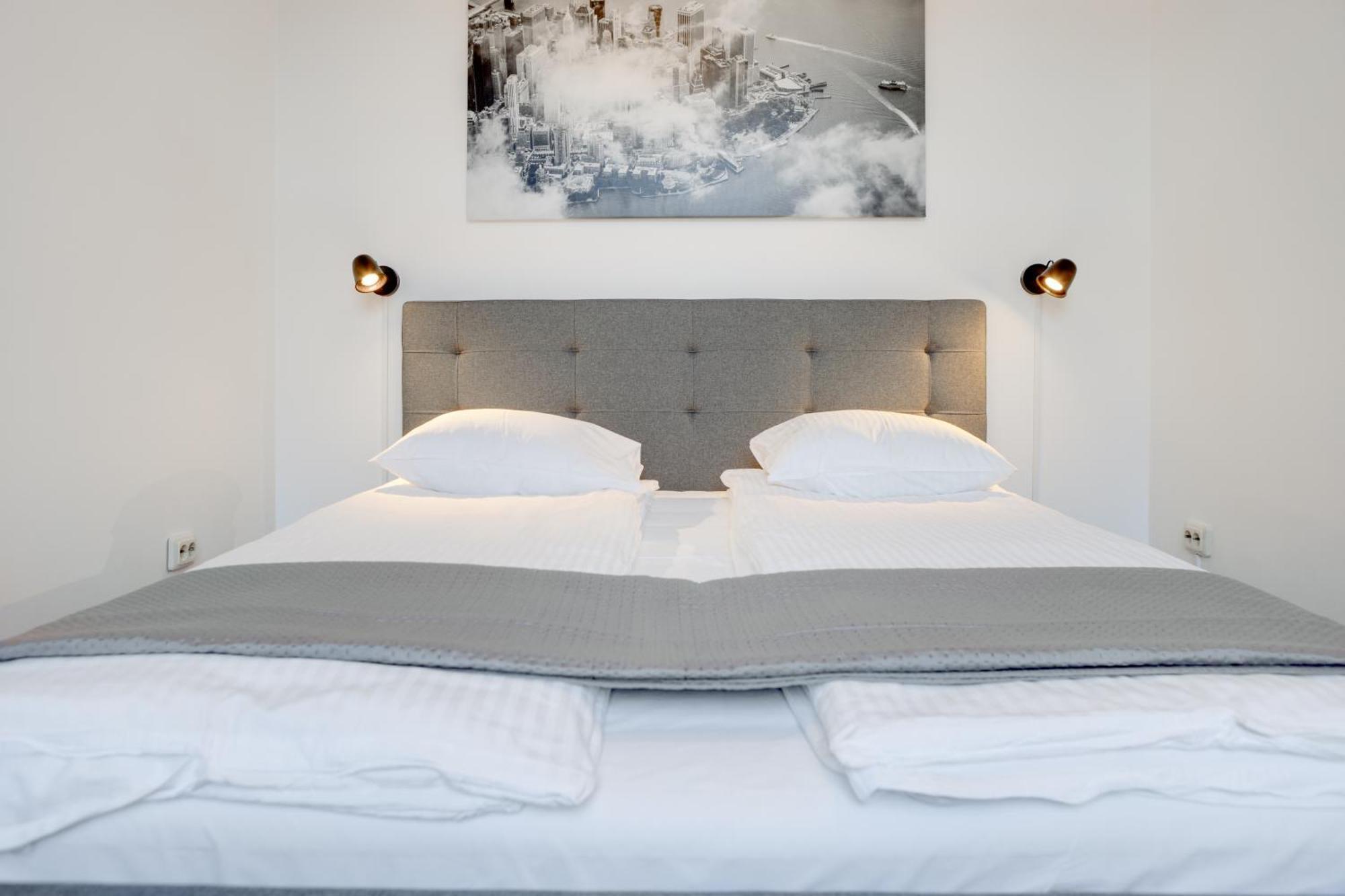 וילנה Tyzen39&38 Luxury Apartment מראה חיצוני תמונה