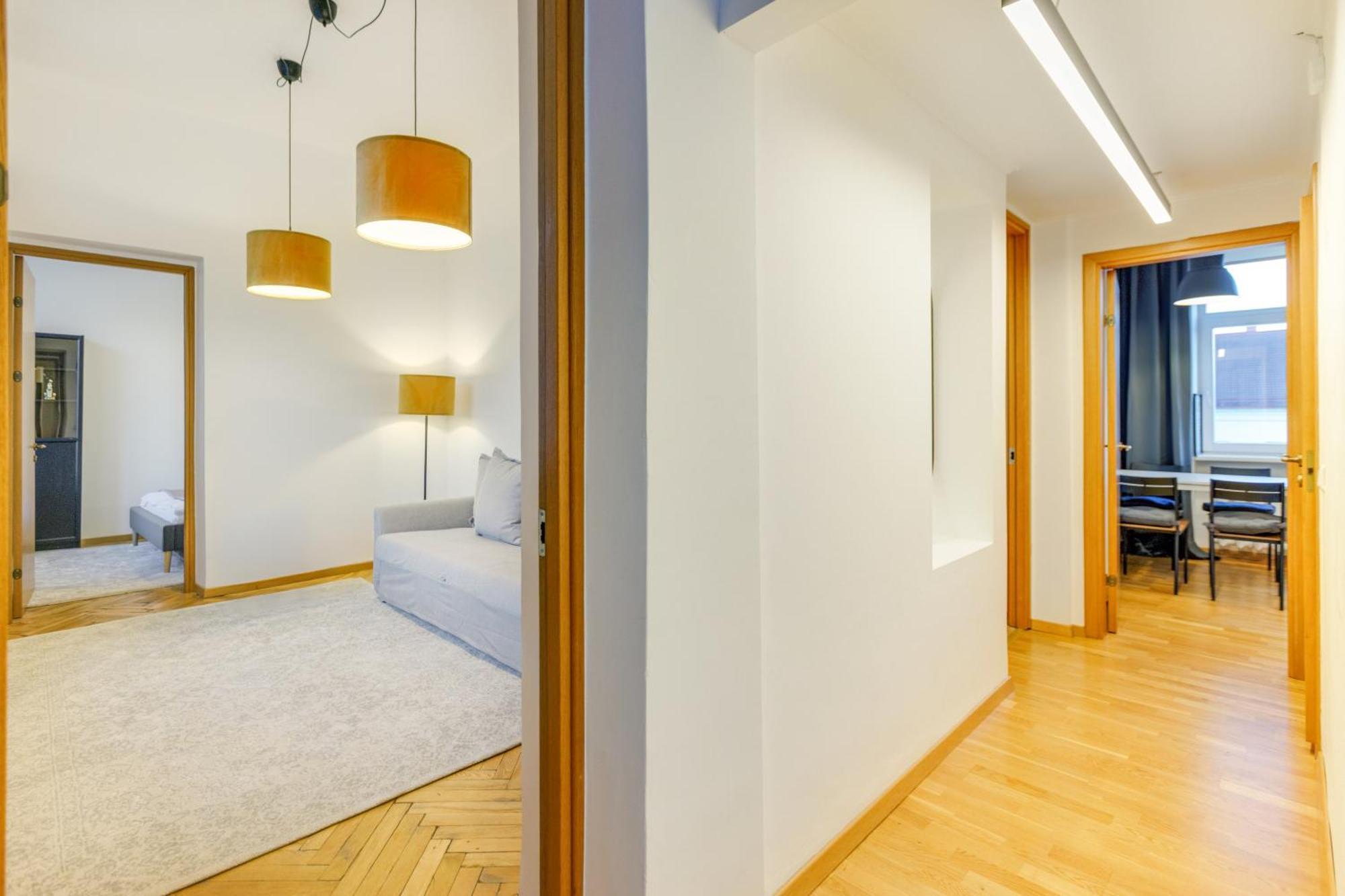 וילנה Tyzen39&38 Luxury Apartment מראה חיצוני תמונה