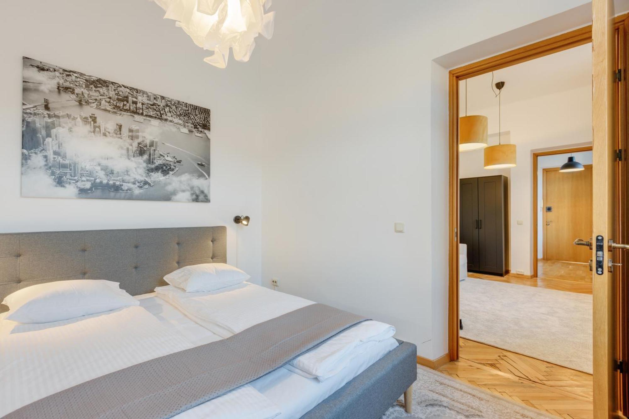 וילנה Tyzen39&38 Luxury Apartment מראה חיצוני תמונה