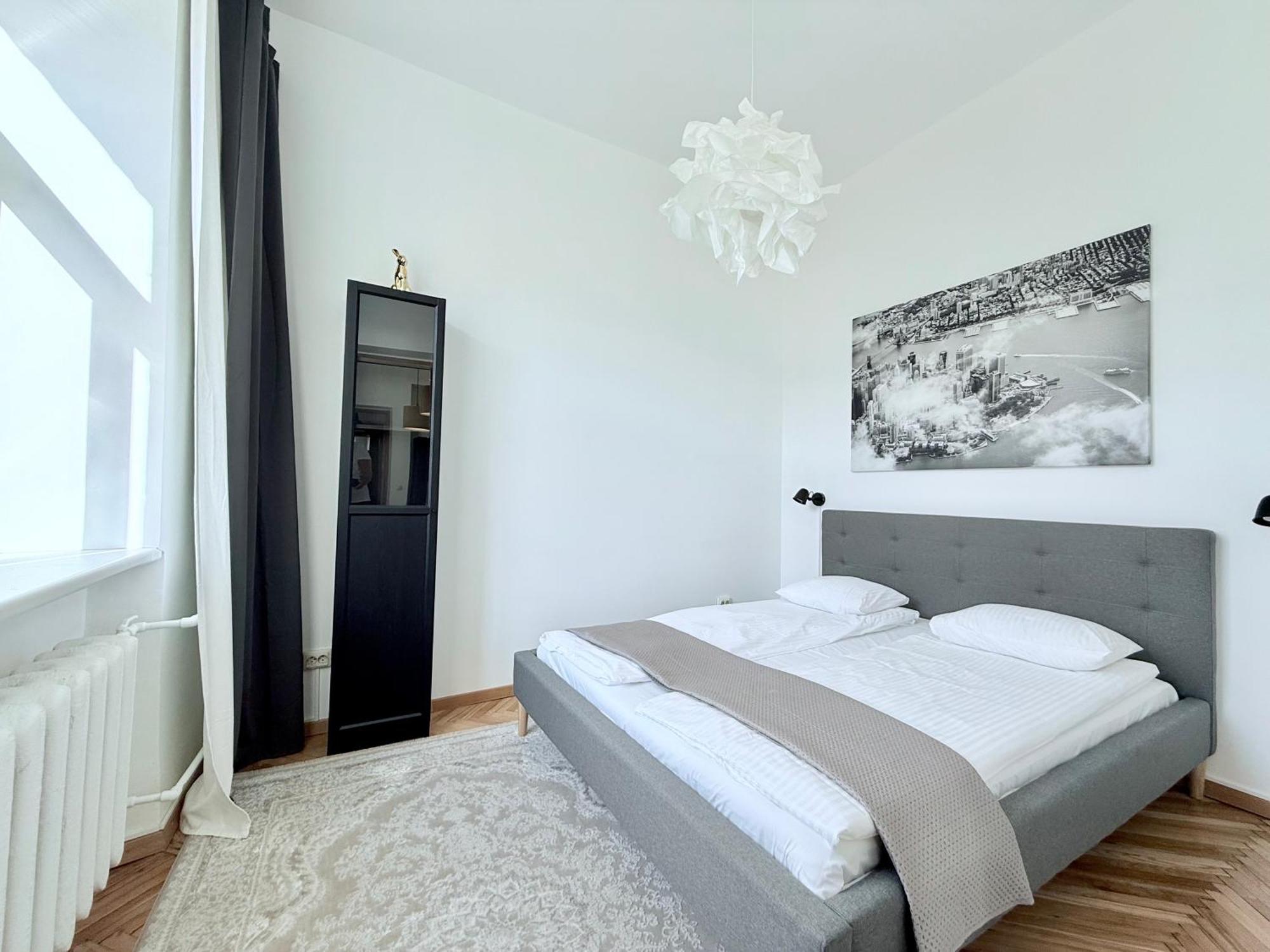 וילנה Tyzen39&38 Luxury Apartment מראה חיצוני תמונה